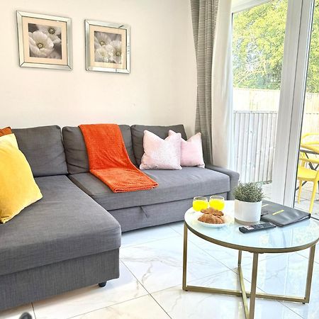 Panorama House, Luxury 2-Bedroom Apartment 2 Kidlington Bagian luar foto
