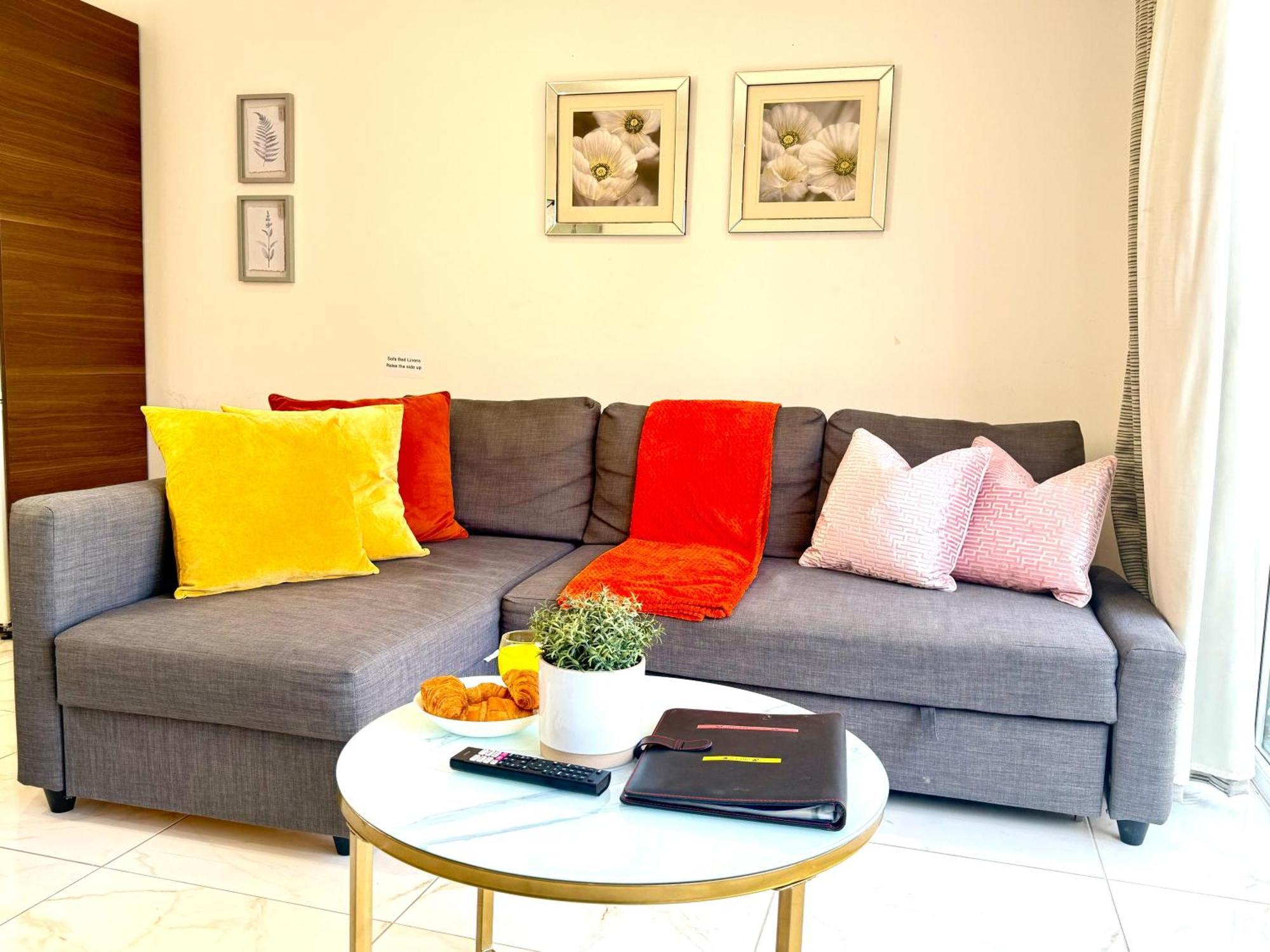 Panorama House, Luxury 2-Bedroom Apartment 2 Kidlington Bagian luar foto