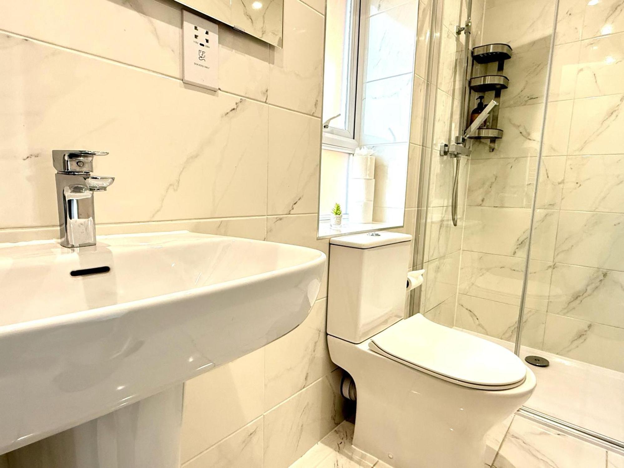 Panorama House, Luxury 2-Bedroom Apartment 2 Kidlington Bagian luar foto