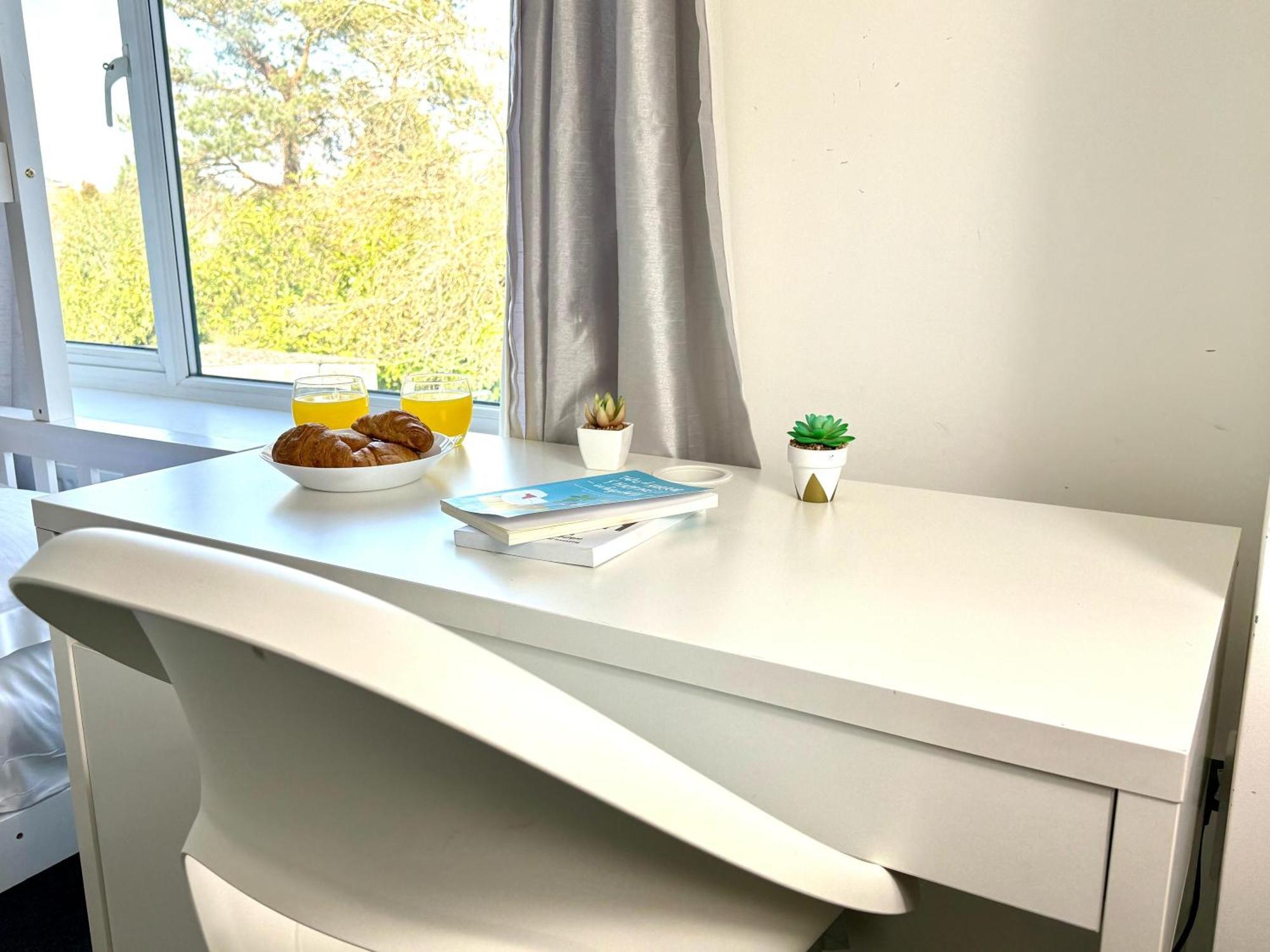 Panorama House, Luxury 2-Bedroom Apartment 2 Kidlington Bagian luar foto