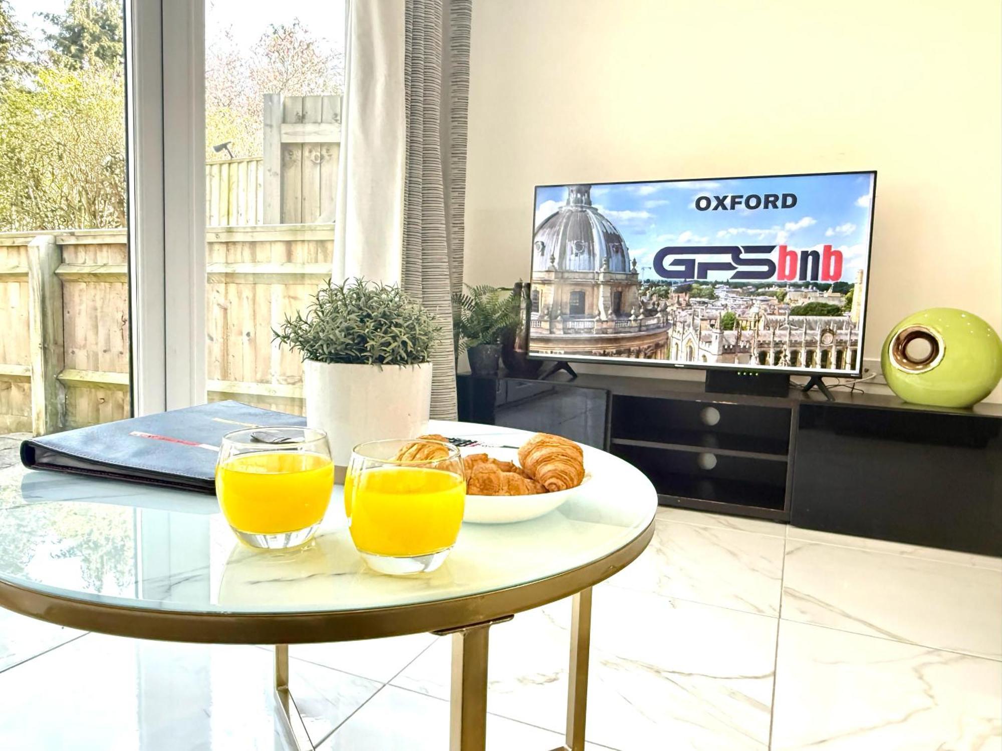 Panorama House, Luxury 2-Bedroom Apartment 2 Kidlington Bagian luar foto
